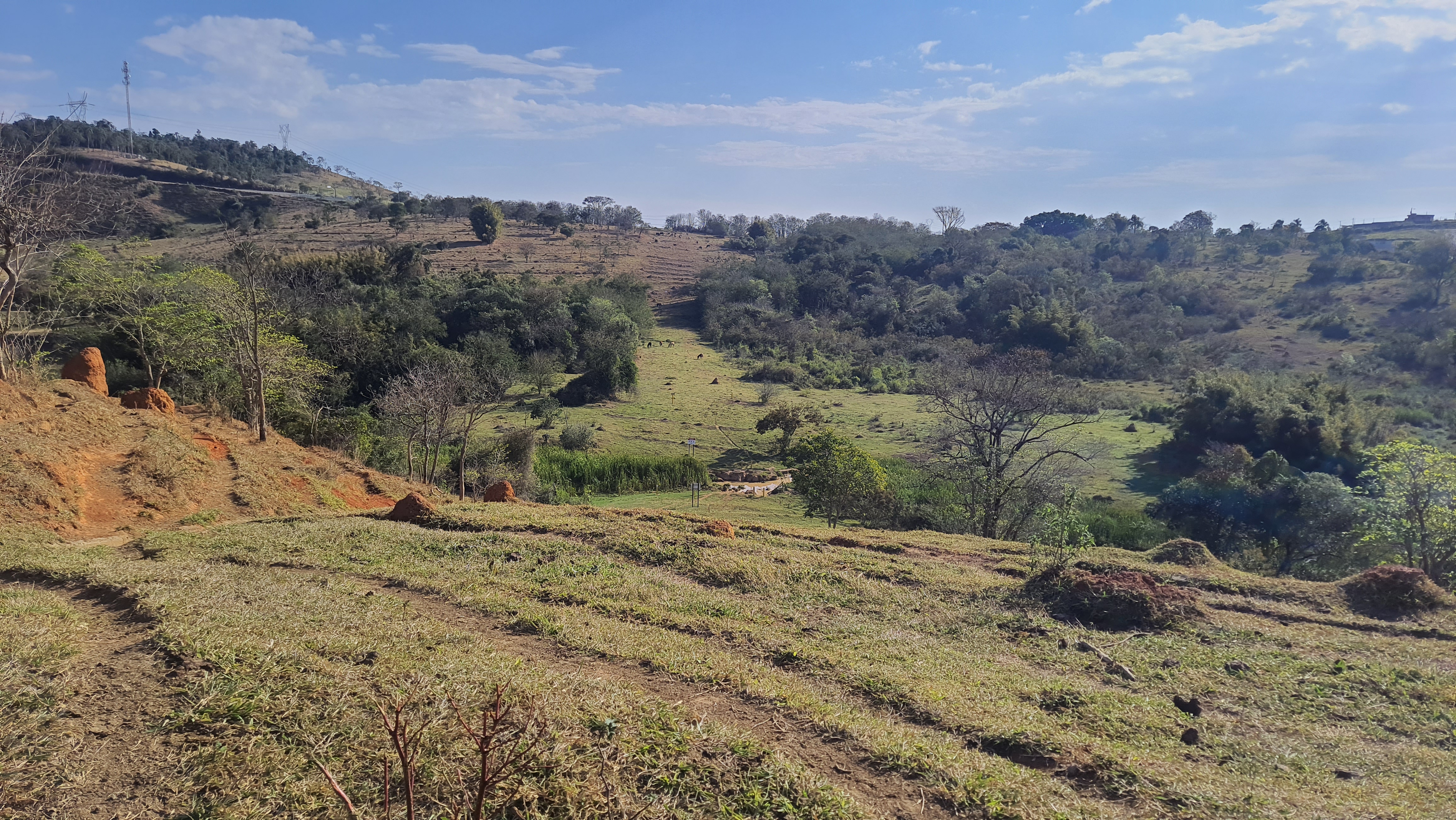 Área à venda com 220.000 m² no bairro Cataguá em Taubaté/SP.