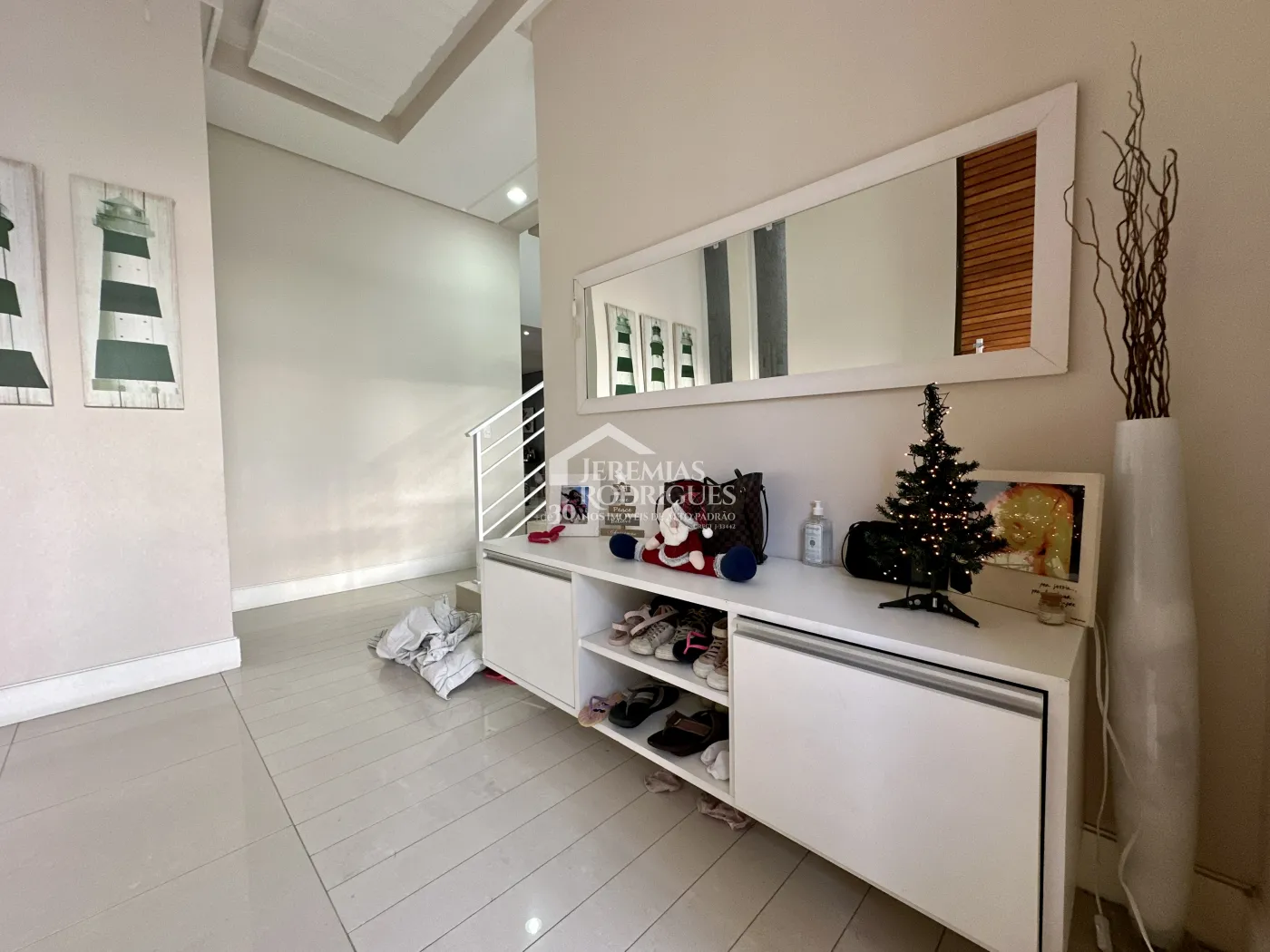Casa à venda com 3 dormitórios no Condomínio Campos do Conde I em Tremembé/SP