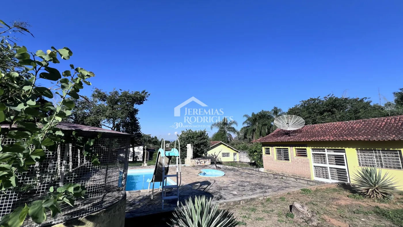 Chácara com 12 dormitórios, 900 m² - Guedes - Tremembé/SP