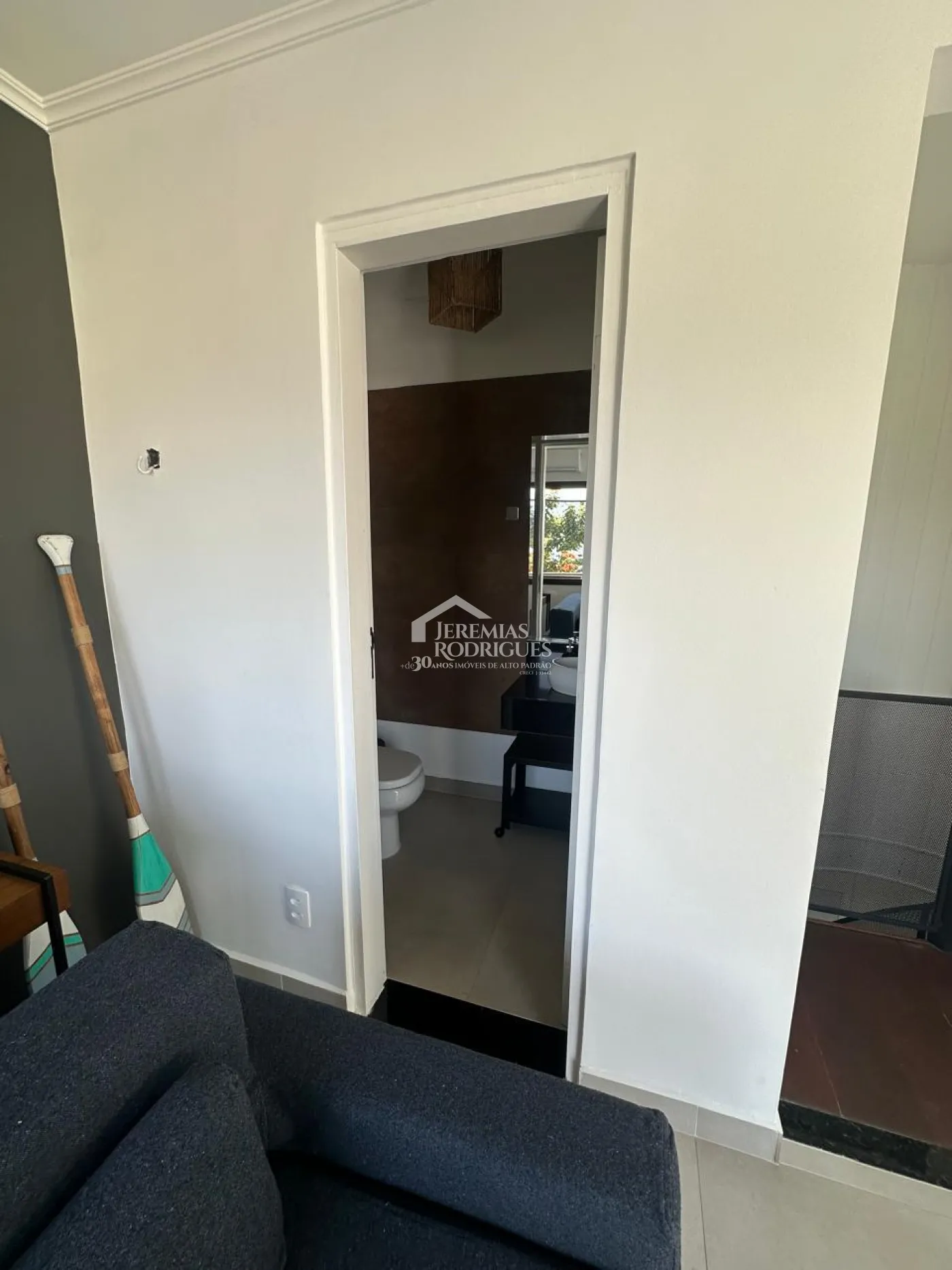 Apartamento duplex à venda com 3 dormitórios, 194 m² no Condomínio Lauro Rezende em Ubatuba/SP.
