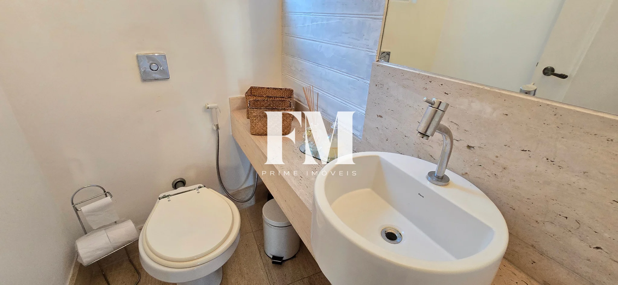 Casa Espetacular a venda na Lagoa | Rua Sacopã | Original 4 Quartos (3 Suítes) | com Piscina e Vista Panorâmica.              e Piscina - foto 38