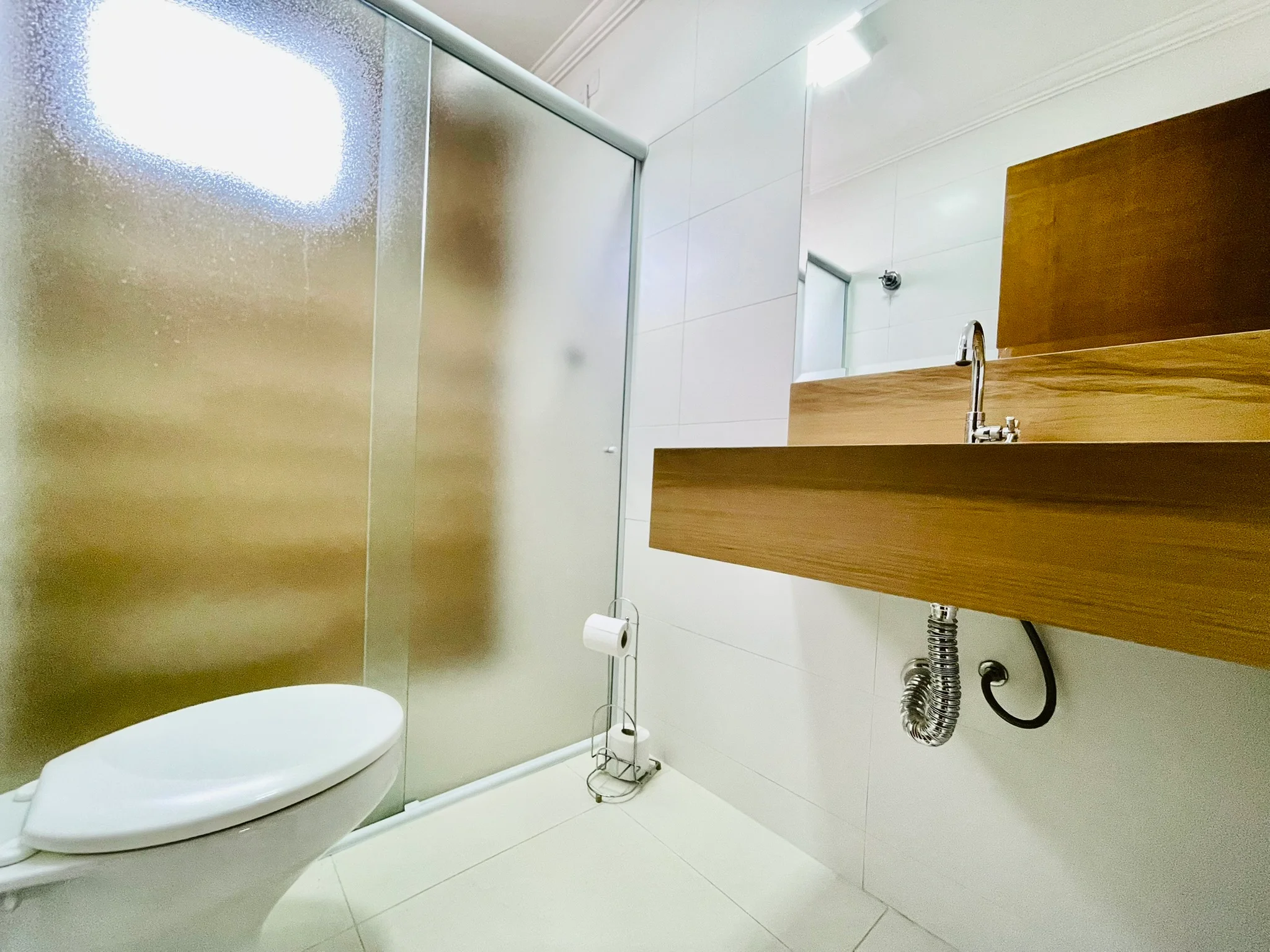 Apartamento para venda com 5 dormitórios no Edifício Olimpia em Taubaté/SP. 