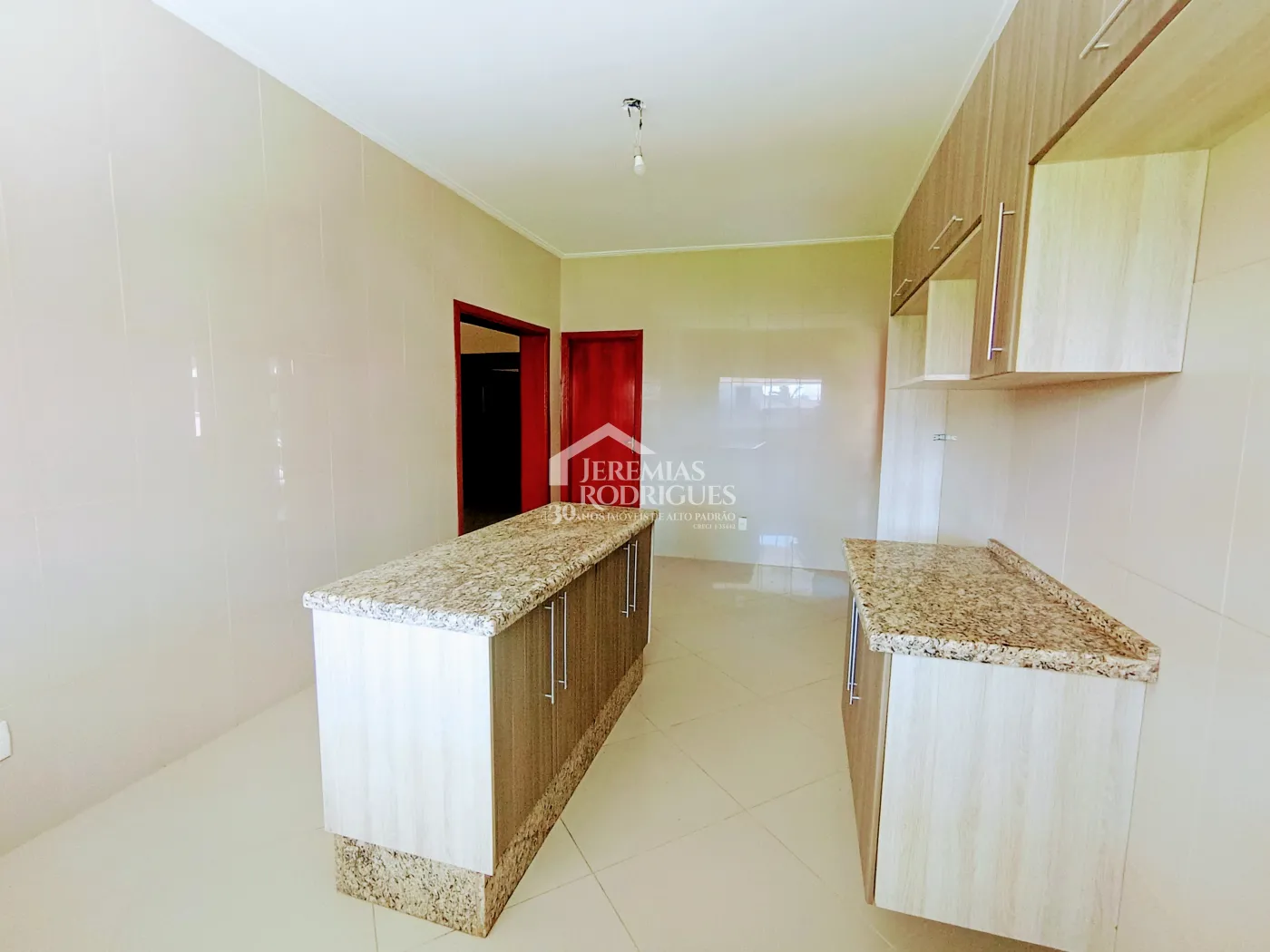 Chácara para locação com 4 dormitórios no bairro Jardim Carlota em Moreira Cesar/SP