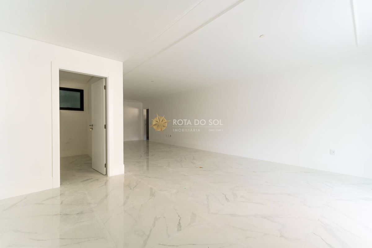Maison Lafayette Apartamento 4 Suítes Meia Praia Itapema SC
