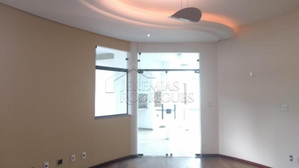 Casa à venda por R$ 3.150.000,00 - Taubaté/SP