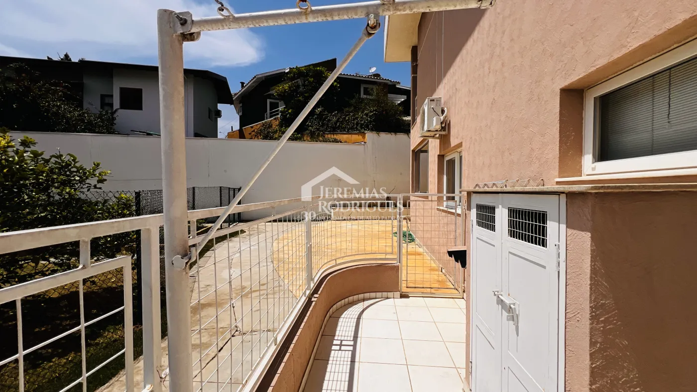 Casa com 4 suítes, 441 m² - Condomínio Taubaté Village - Taubaté/SP.