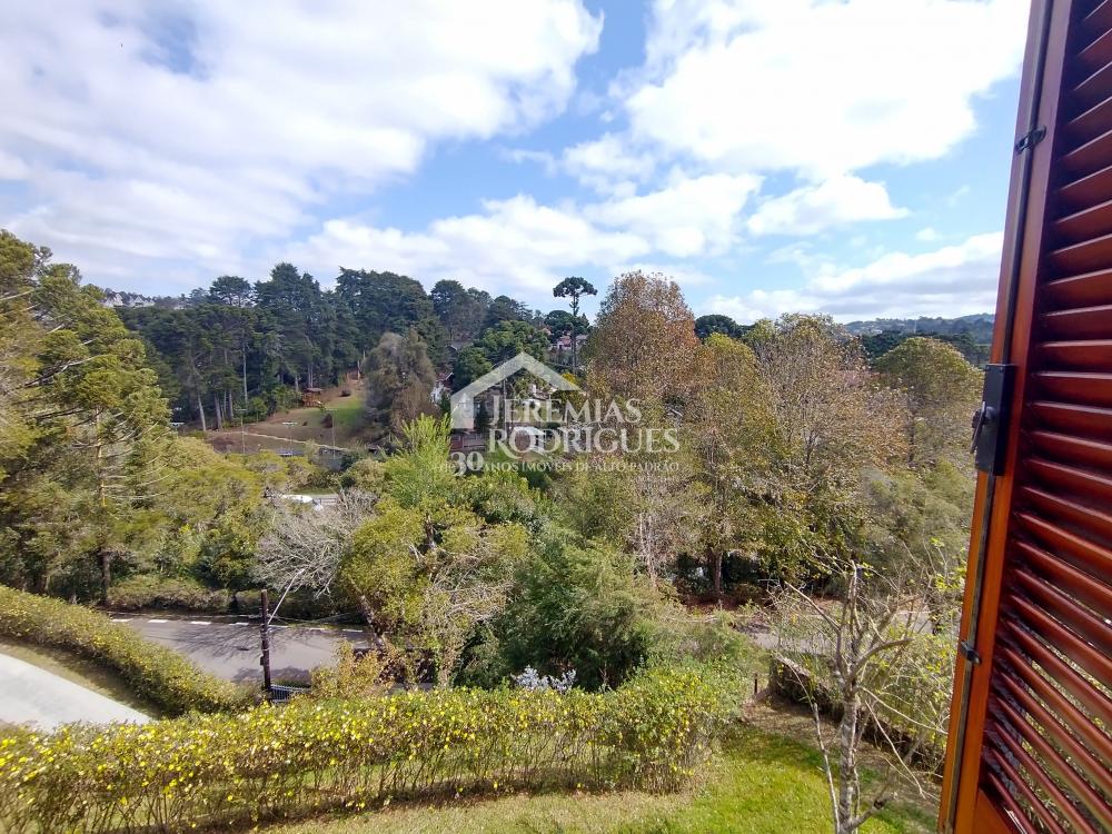 Casa com 4 suítes, 204 m² - Condomínio Jardim Véu da Noiva - Campos do Jordão/SP