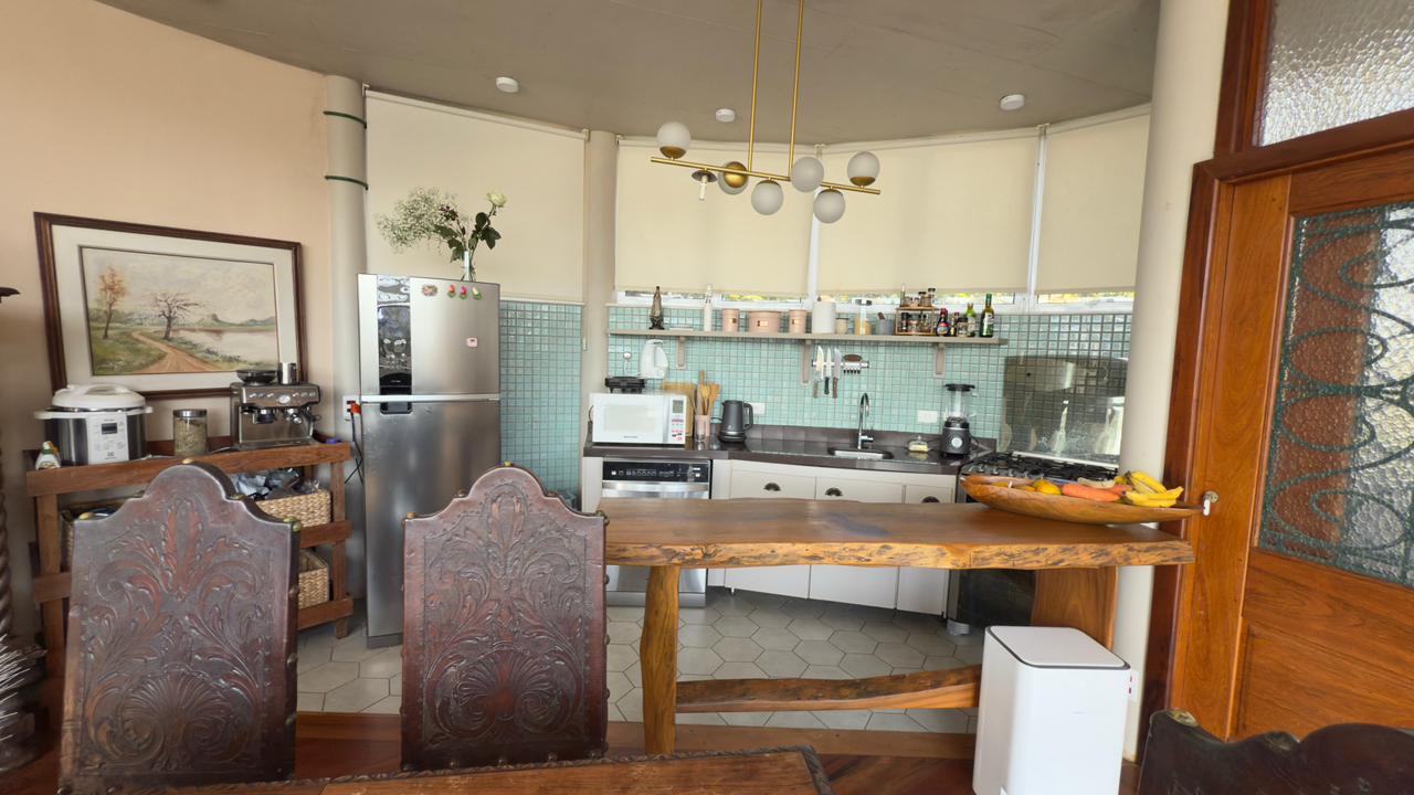 Casa à venda por R$ 2.300.000,00 - Campos do Jordão/SP