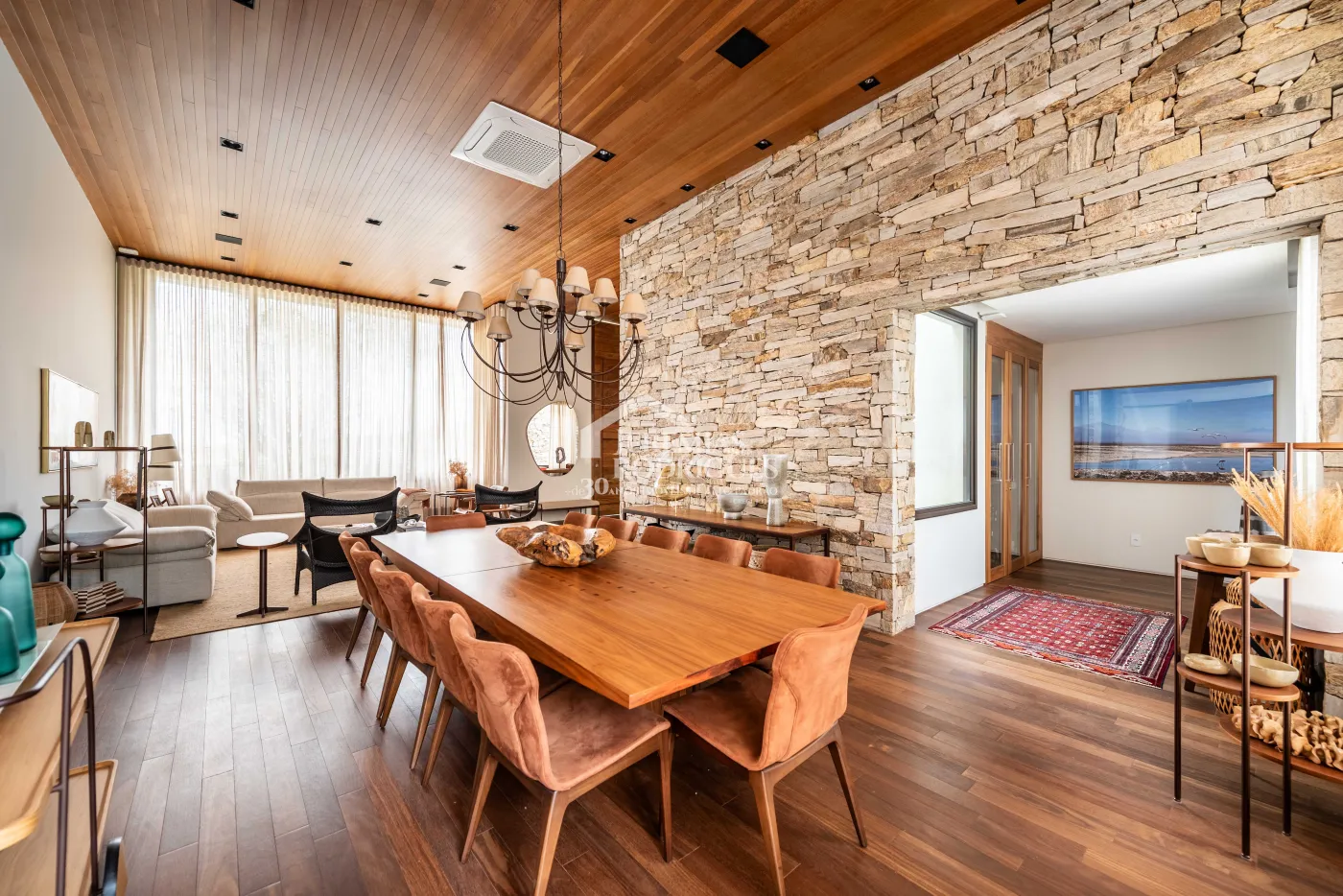 Casa para venda com 4 suítes no Condomínio Fazenda Dona Carolina em Itatiba/SP