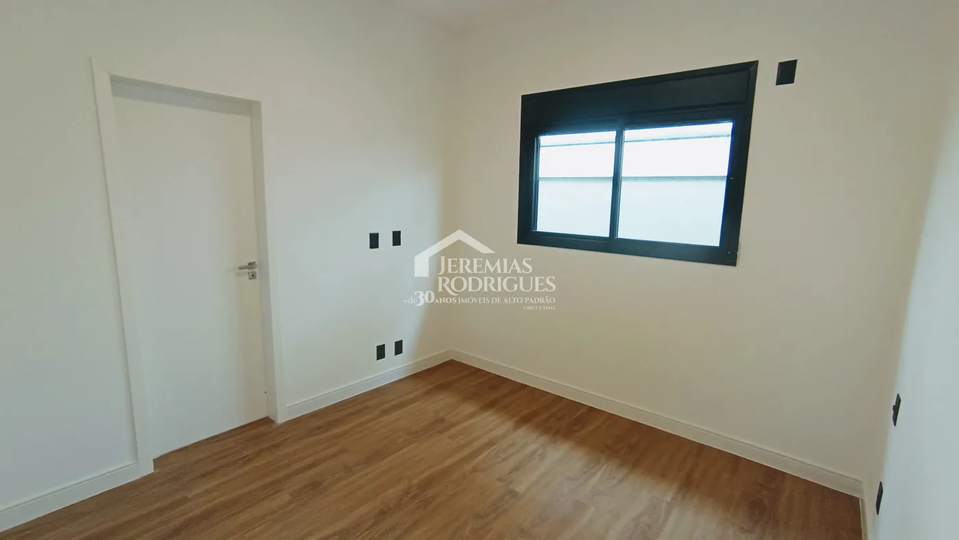 Casa à venda com 4 dormitórios no Condomínio Terras de San Marco em Taubaté/SP.