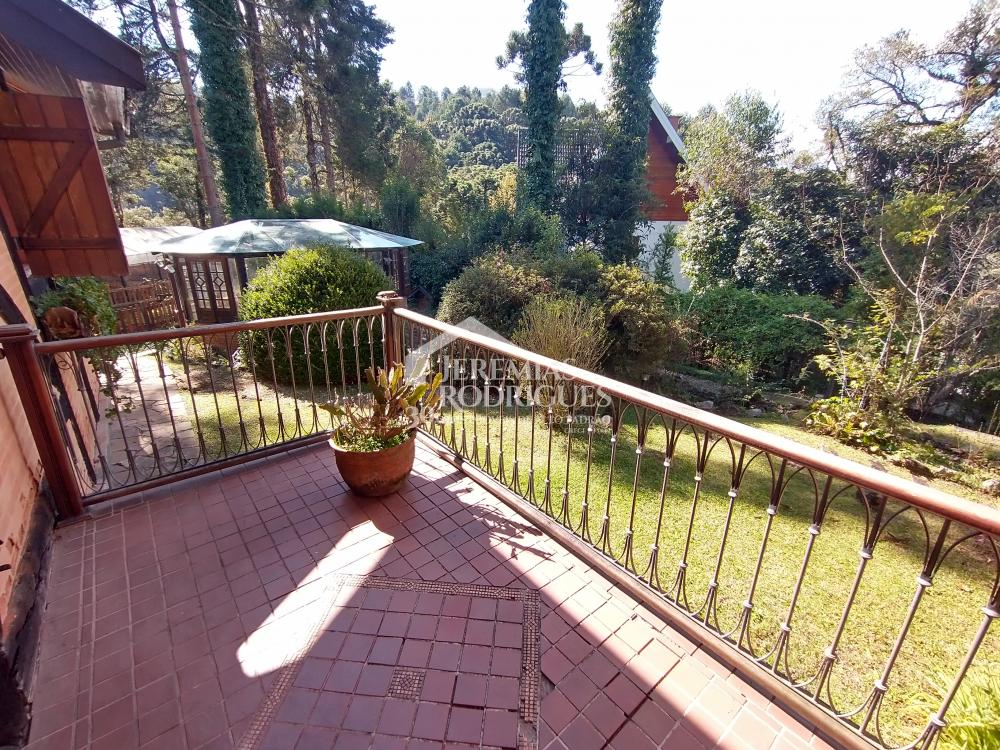 Casa com 6 dormitórios, 735 m² - Condomínio Jardim Véu da Noiva - Campos do Jordão/SP