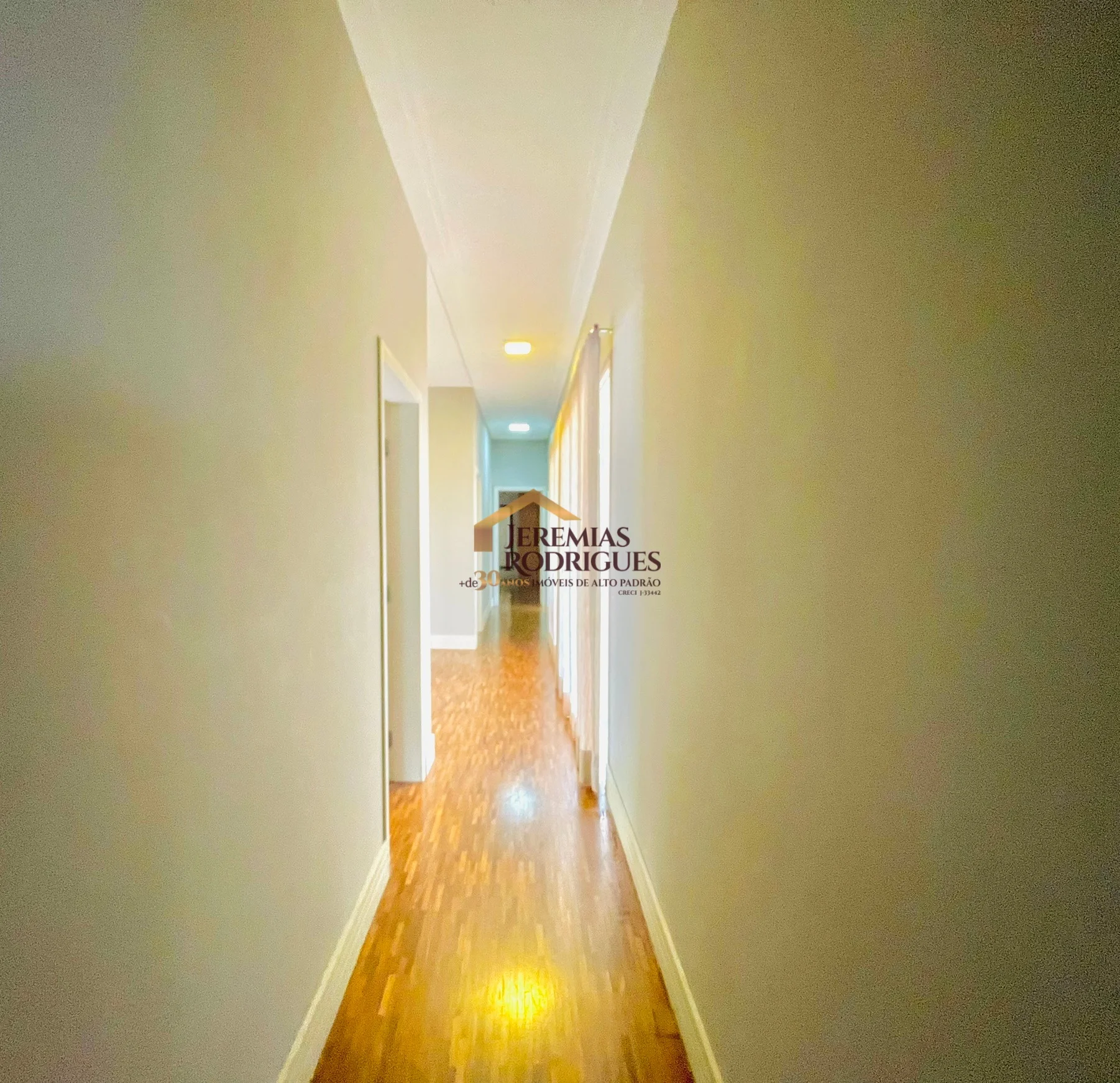 Casa à venda no  Residencial Reserva Altos do Cataguá em Taubaté/SP.