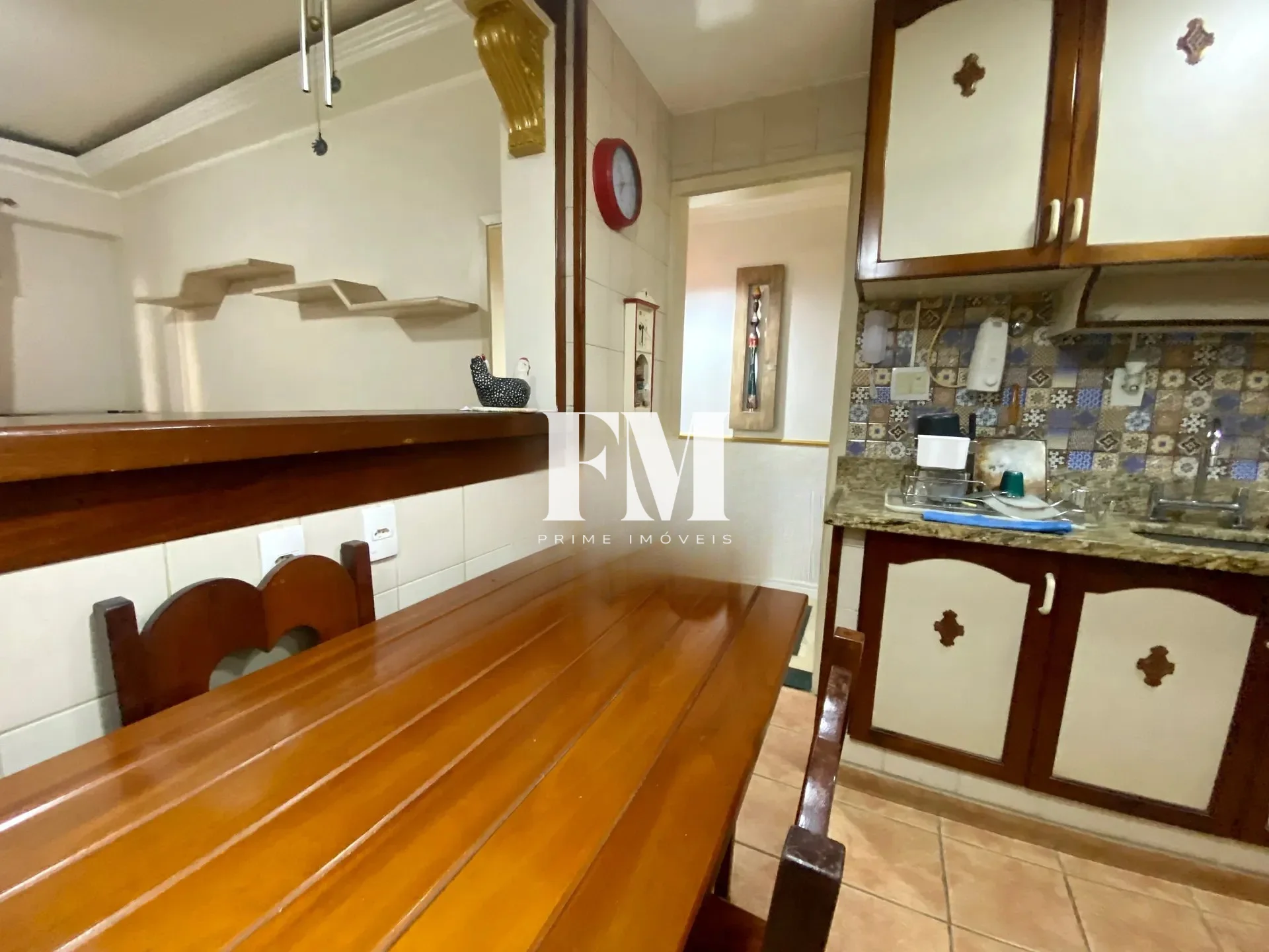 Oportunidade na quadra da praia Copacabana, Posto 3! Apartamento modernizado à venda, 2 quartos , s - foto 9