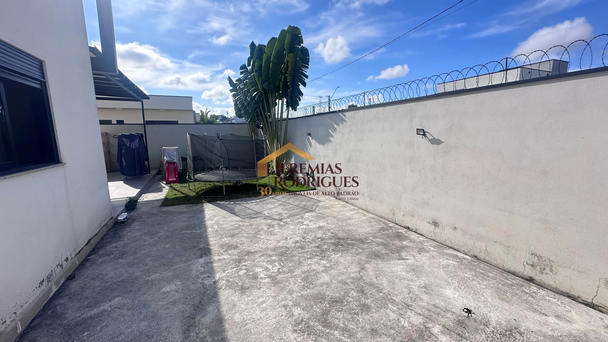 Casa à venda no Bairro Bom Sucesso em Pindamonhangaba/SP. — foto 21