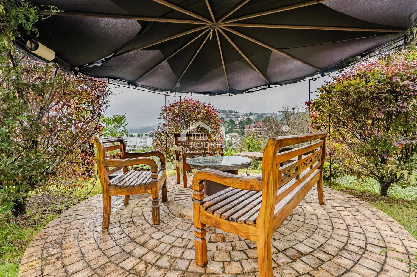 Pousada à venda com Exclusividade com 14 suítes no Casablanca Hotel Boutique em Campos do Jordão/SP