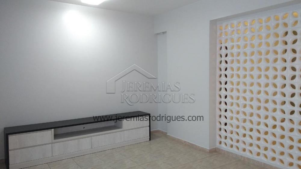 Apartamento à venda com 3 dormitórios, 146 m² no Edifício Olímpia em Taubaté/SP. 