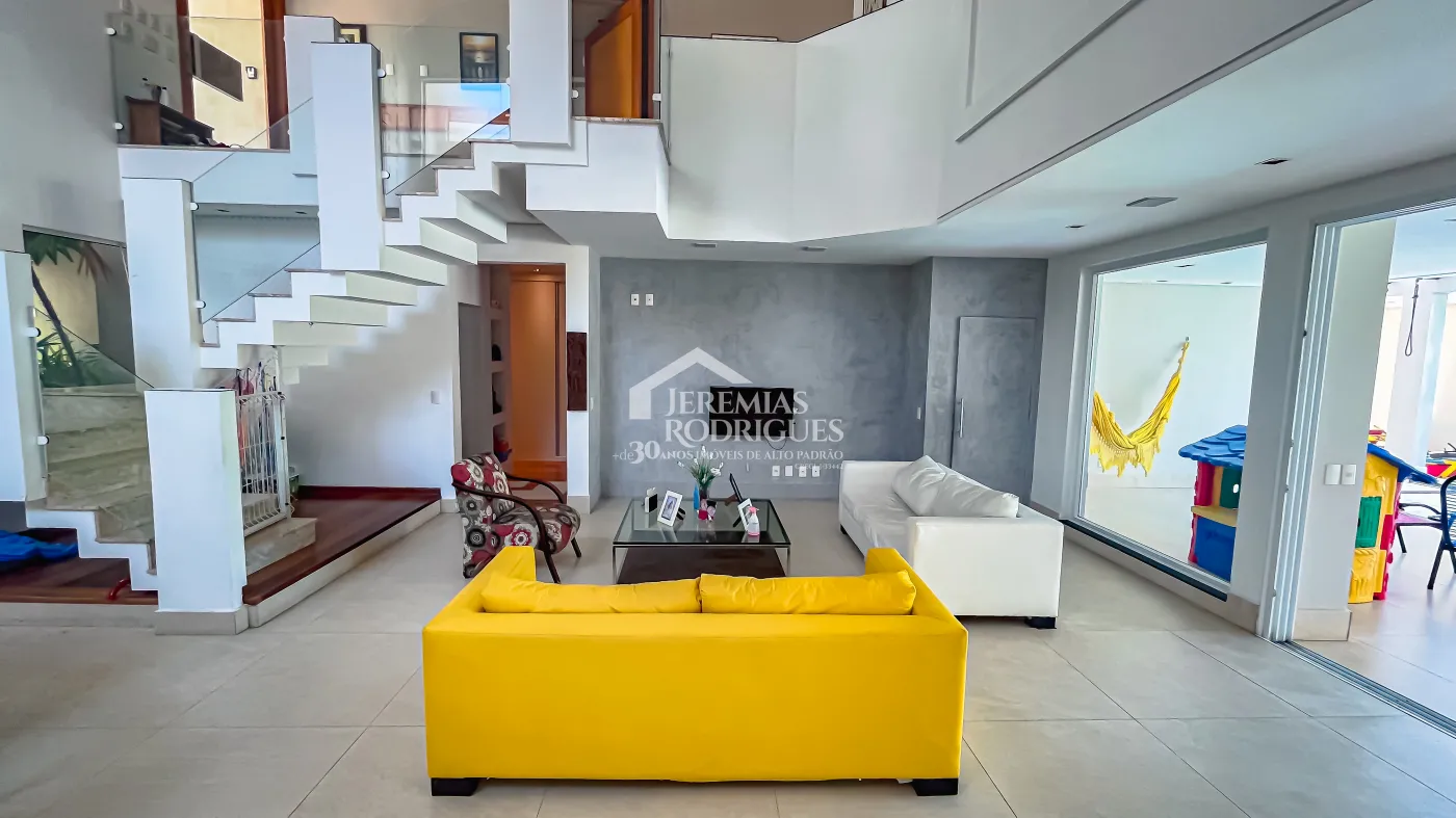 Casa à venda com 6 suítes - Condomínio Village Paineiras - Pindamonhangaba/SP