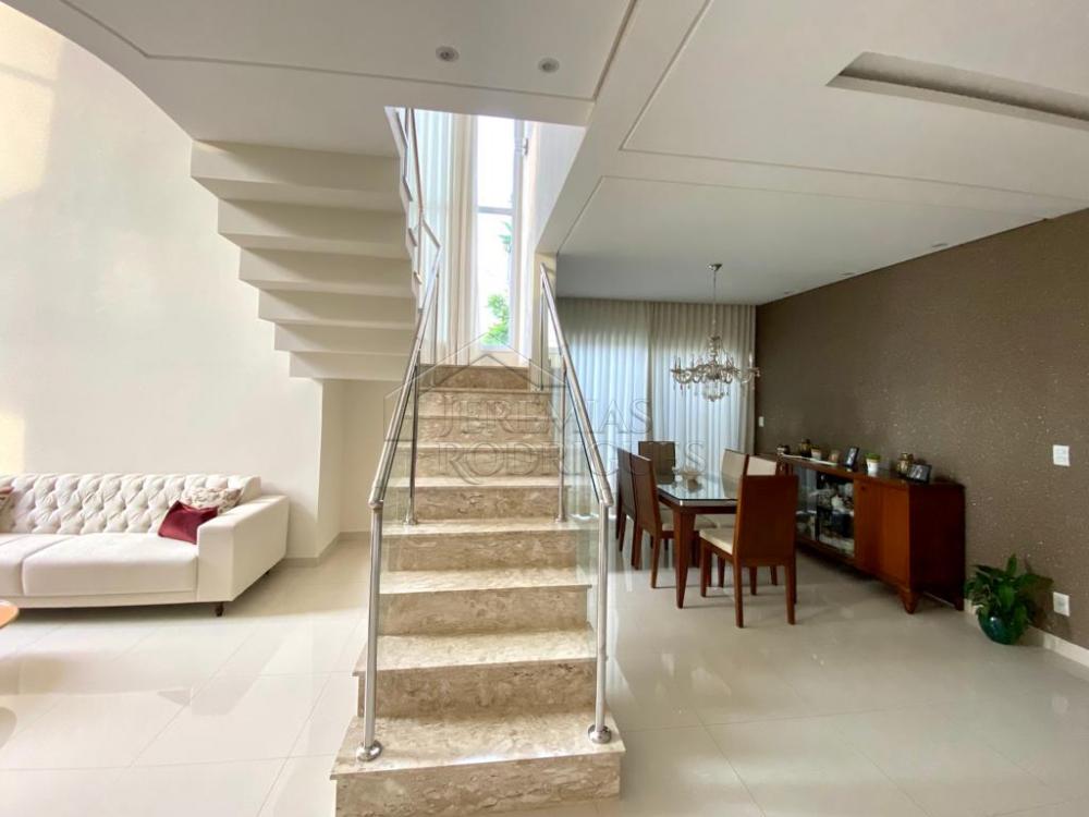 Casa à venda por R$ 2.850.000,00 - Taubaté/SP