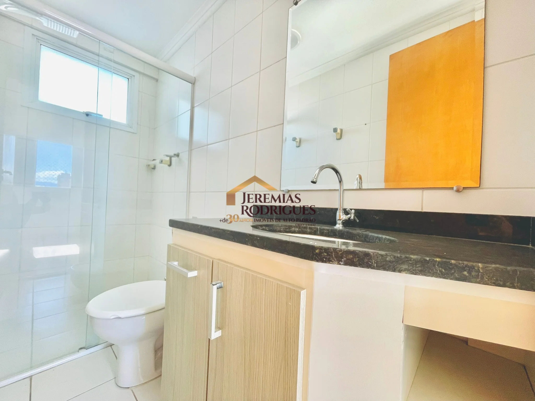 Apartamento para locação no Condomínio Varandas da Mantiqueira em Taubaté/SP.