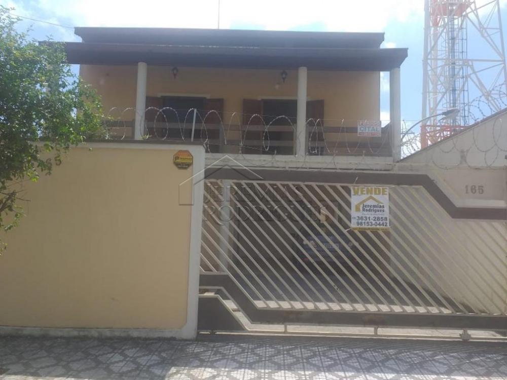 Casa à venda por R$ 850.000,00 - Taubaté/SP