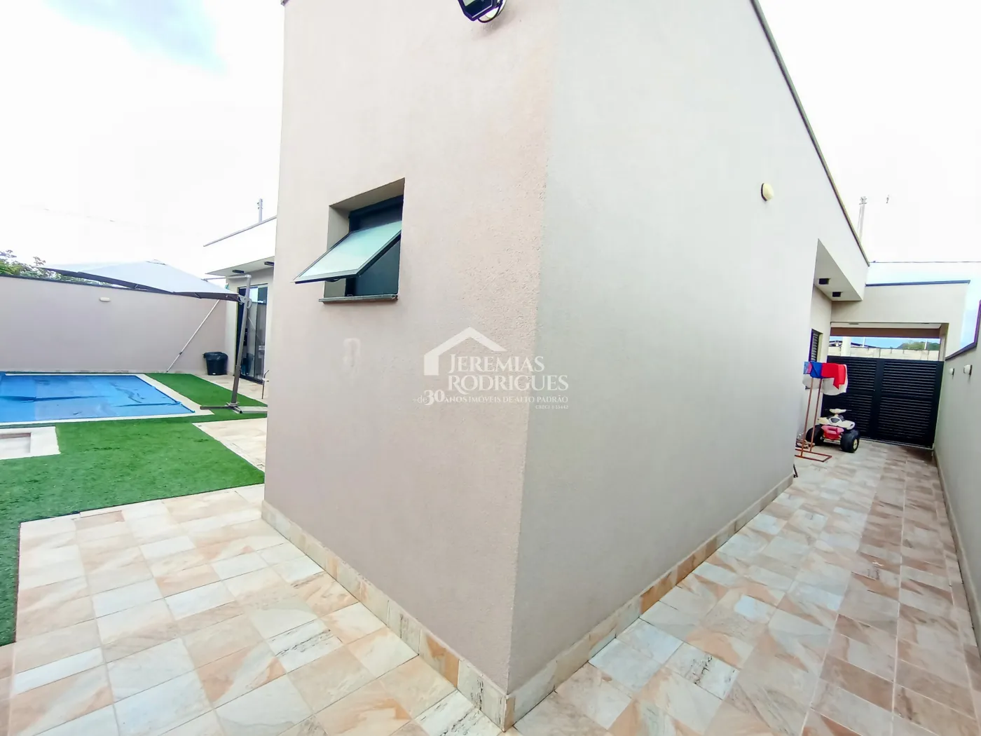 Casa para venda com 3 dormitórios no Residencial Pérola do Vale em Tremembé/SP