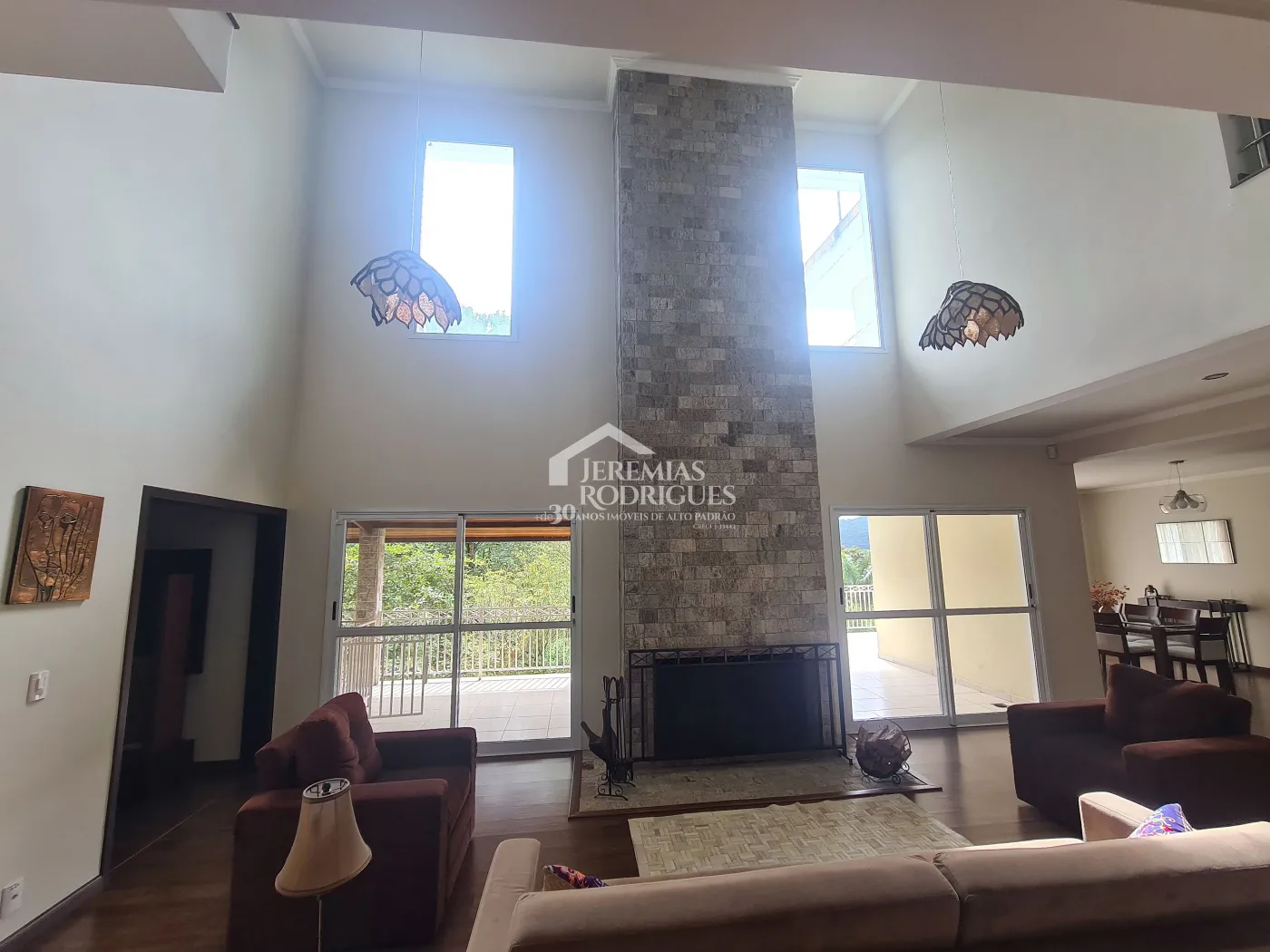 Casa para venda com 5 dormitórios no Condomínio Residencial Parque da Mantiqueira em Santo Antônio do Pinhal/SP