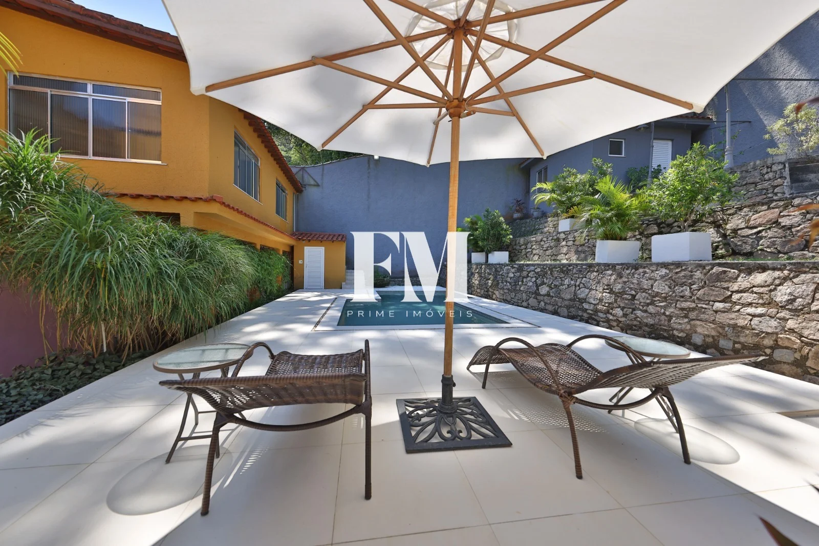 Santa Teresa | 6 Quartos (3 Suítes) | 1.100m² de Terreno com Piscina e Vista para a Natureza - foto 71
