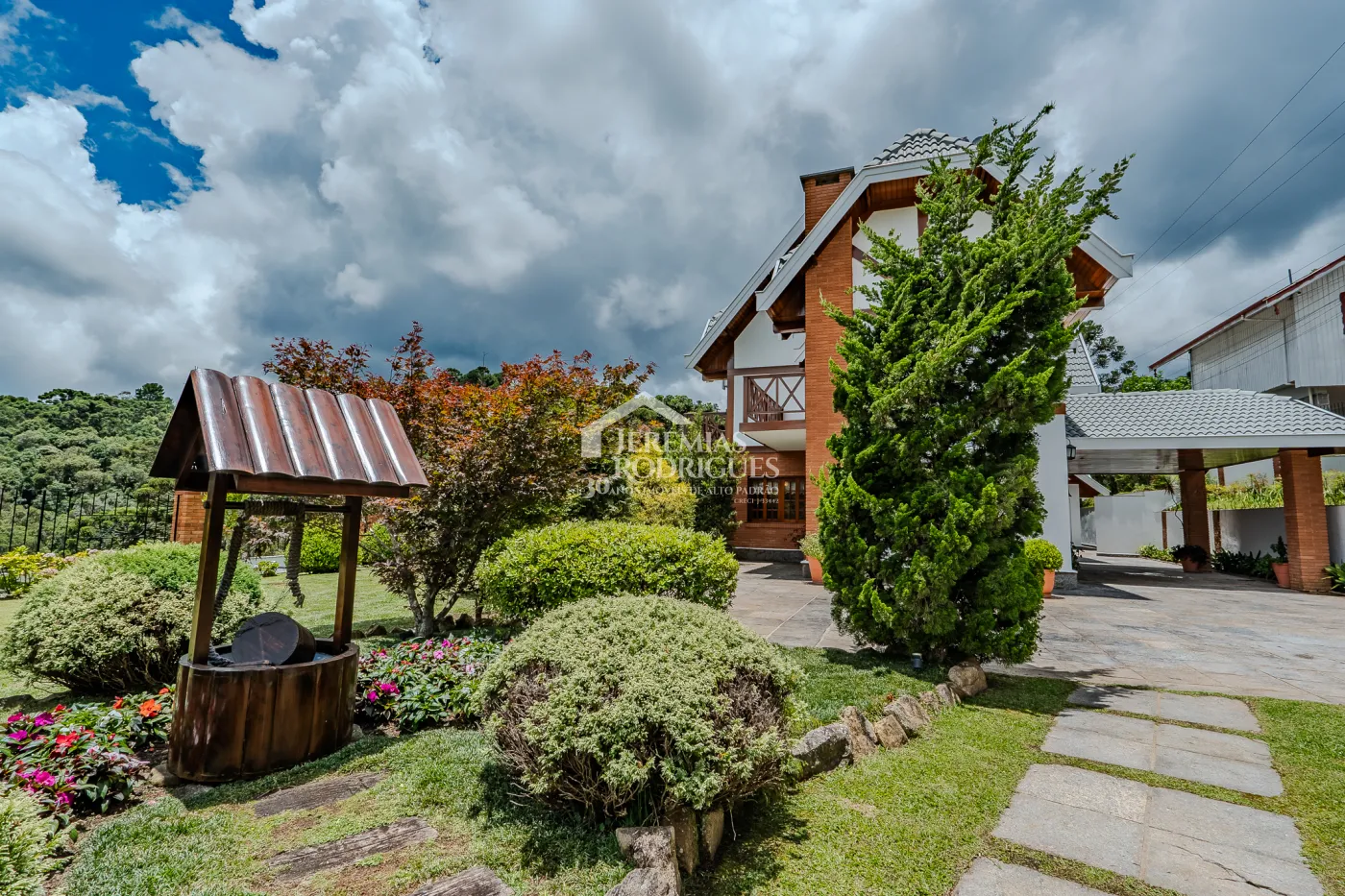 Casa à venda no Condomínio Aldeia Austríaca - Campos do Jordão/SP