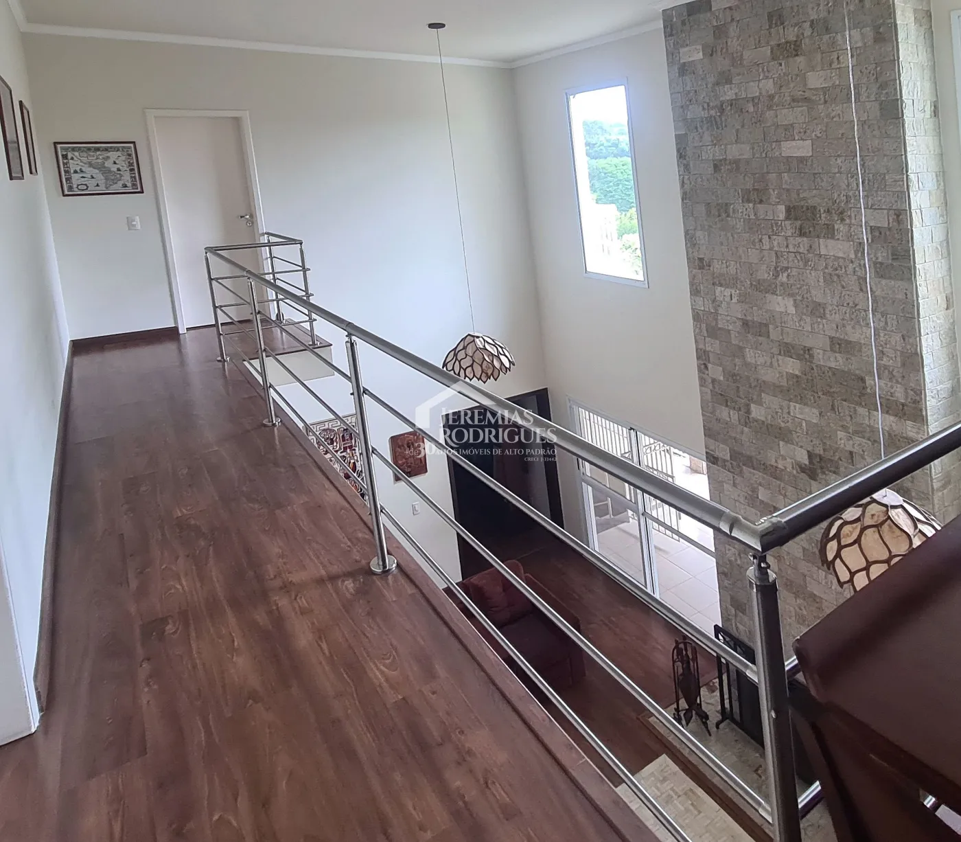 Casa para venda com 5 dormitórios no Condomínio Residencial Parque da Mantiqueira em Santo Antônio do Pinhal/SP