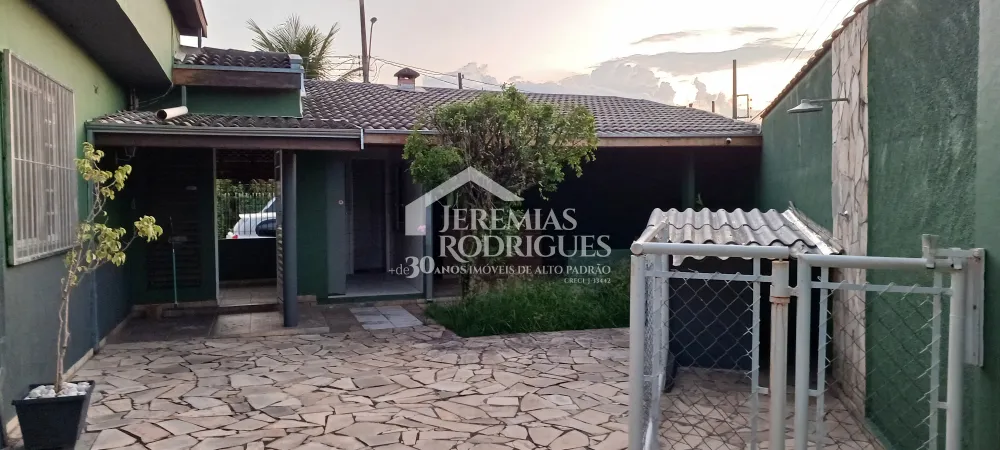 Casa com 3 dormitórios, 231 m² - Centro - Pindamonhangaba/SP