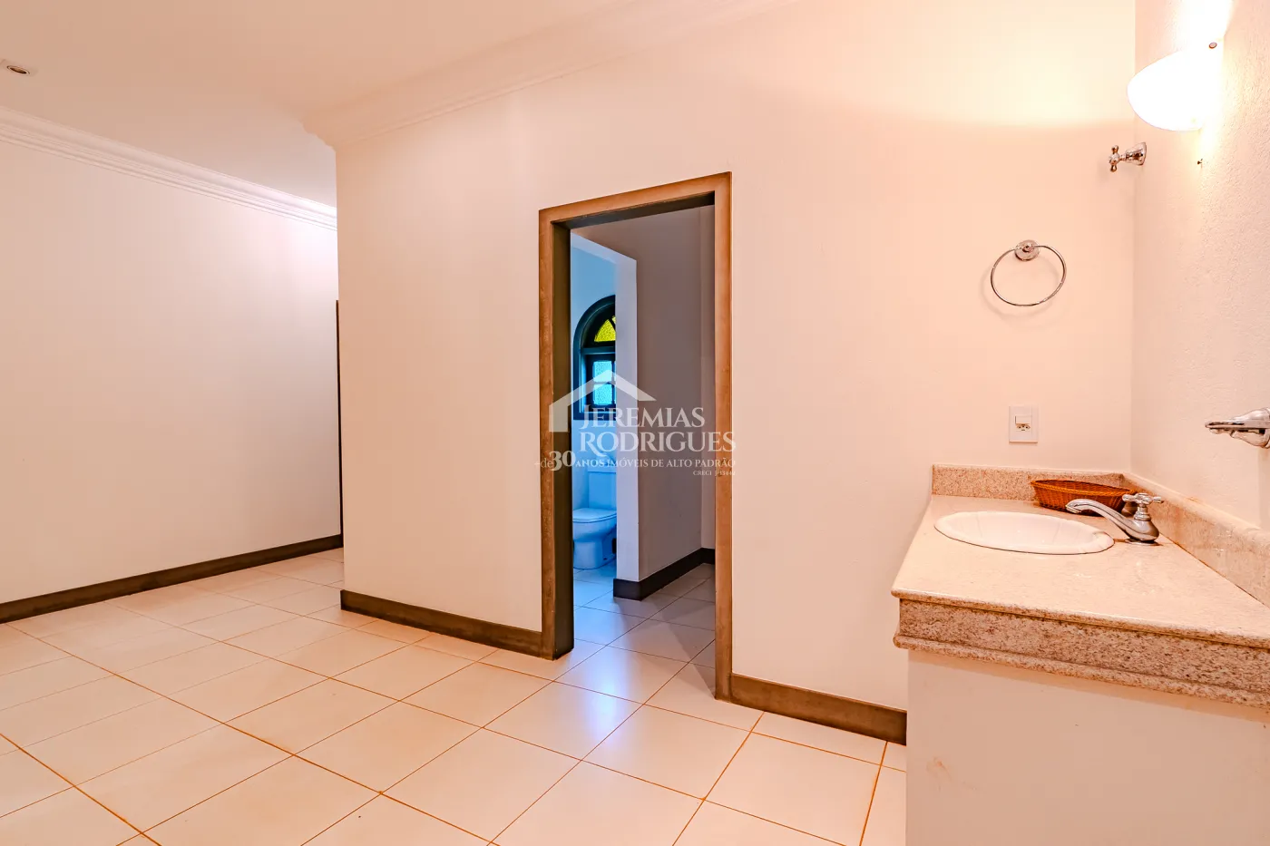 Casa à venda por R$ 6.200.000,00 - Cunha/SP