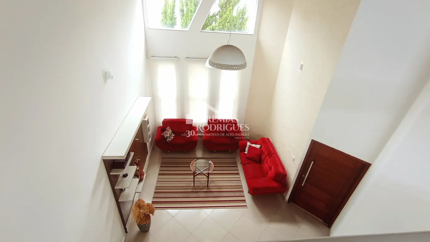 Casa para venda e locação com 4 dormitórios no Condomínio Jatobá em Tremembé/SP.