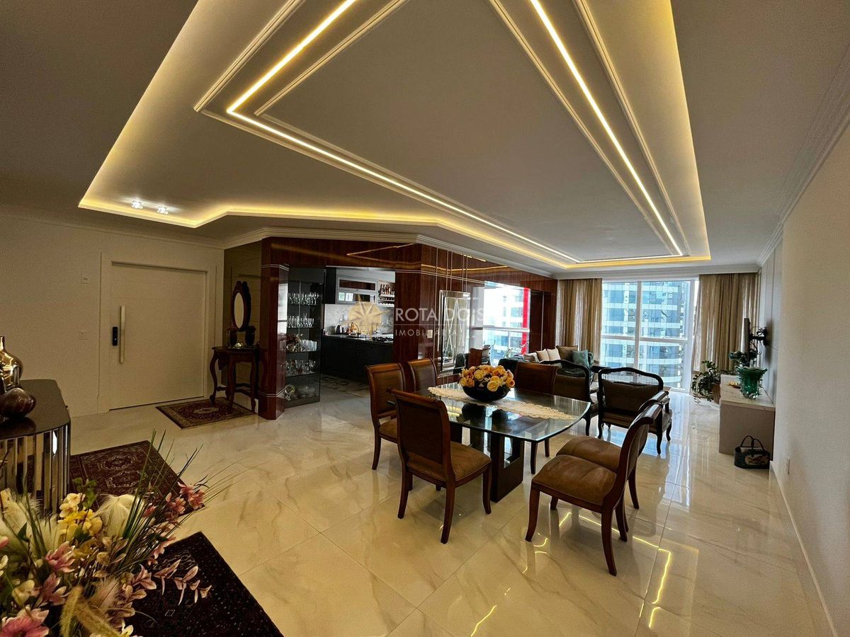 Montpellier apartamento 4 suítes e 3 vagas na Meia Praia — foto 3