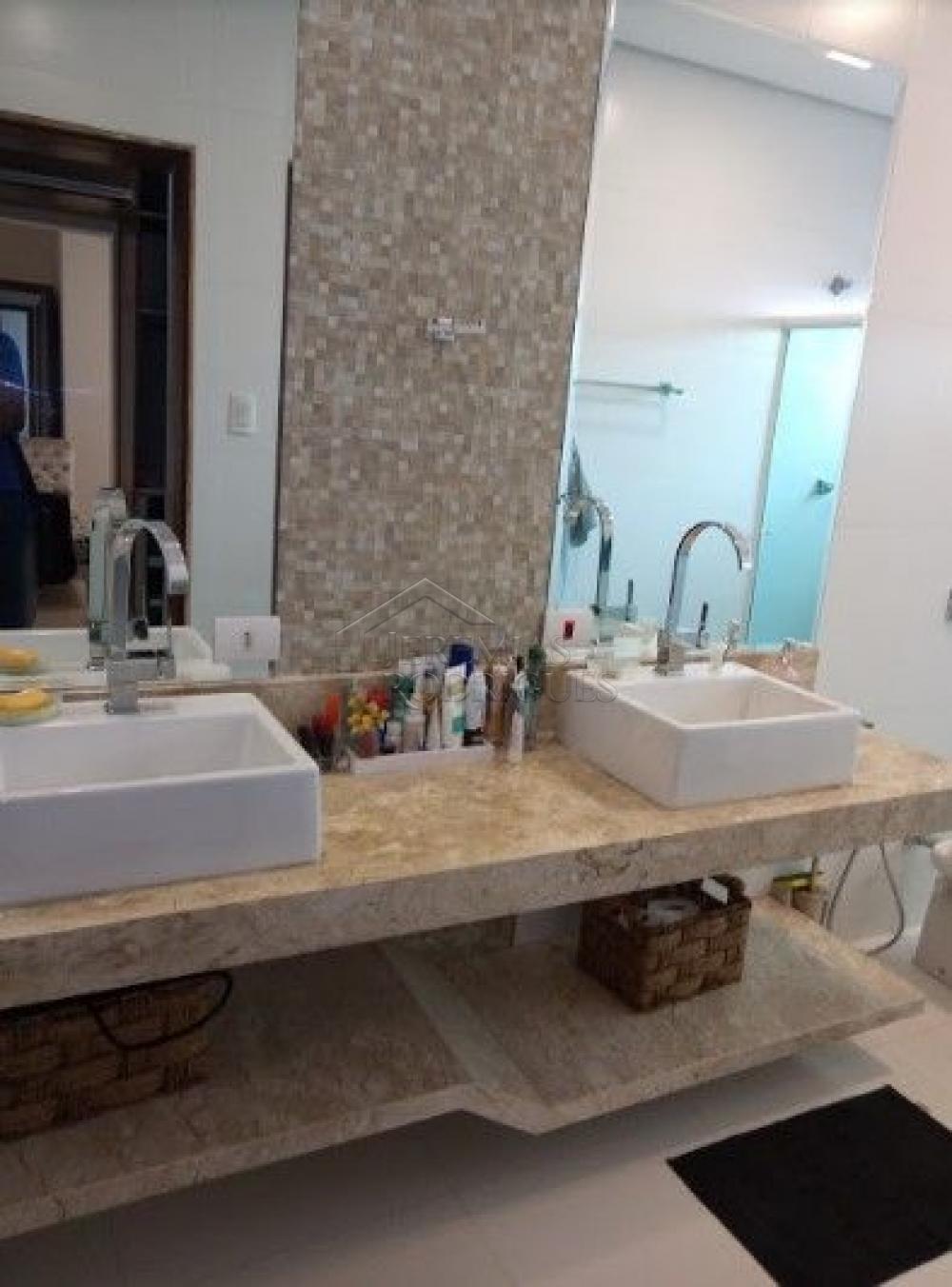 Casa com 4 quartos, 330 m² - Reserva dos Lagos - Pindamonhangaba/SP