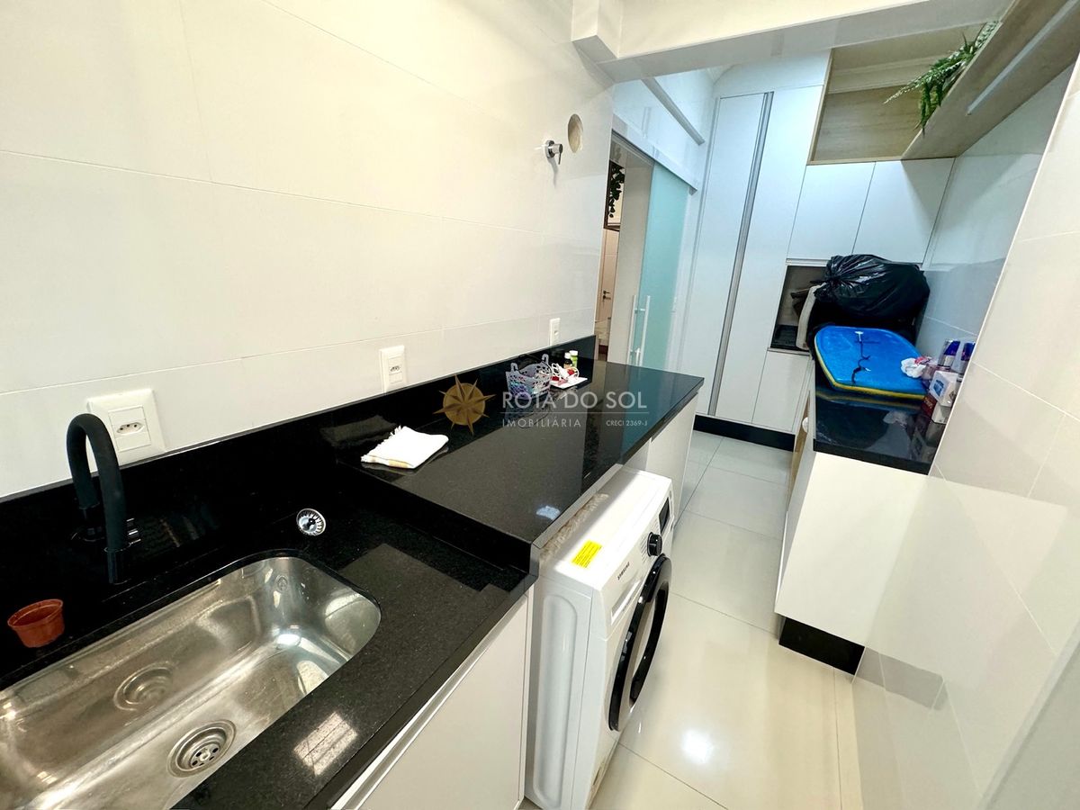 Imperial Palace Apartamento 5 Suítes Meia Praia Itapema SC — foto 39