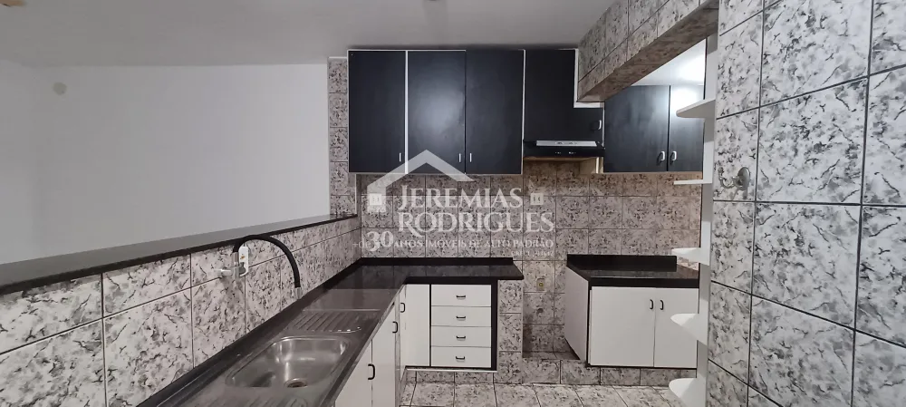 Casa com 3 dormitórios, 231 m² - Centro - Pindamonhangaba/SP