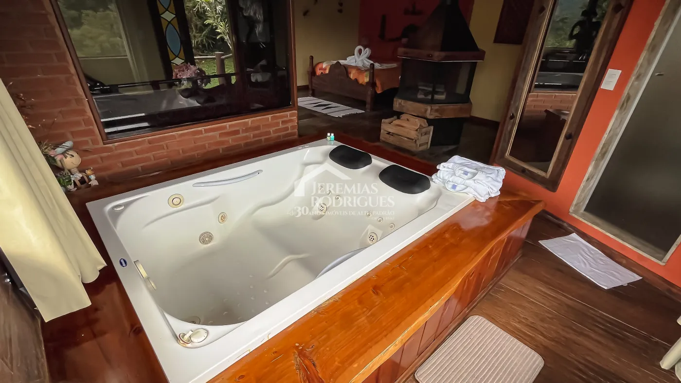 Pousada com 900 m² - Visconde de Mauá/RJ