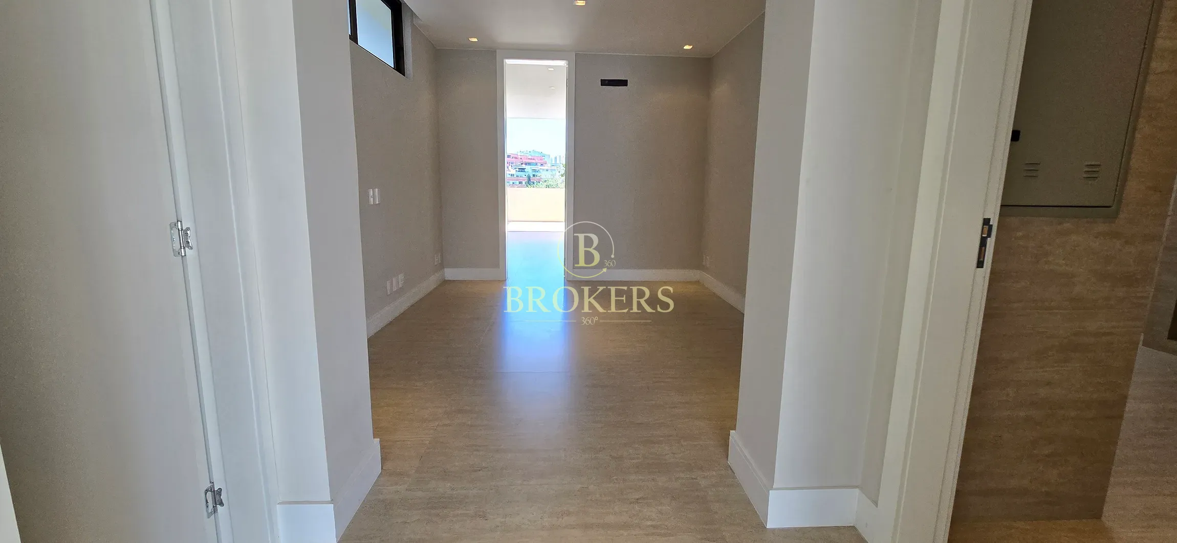 Cobertura linear, modernizada à venda no Leblon, São 460m², 4 suítes, vista indevassável para o Jar — foto 17