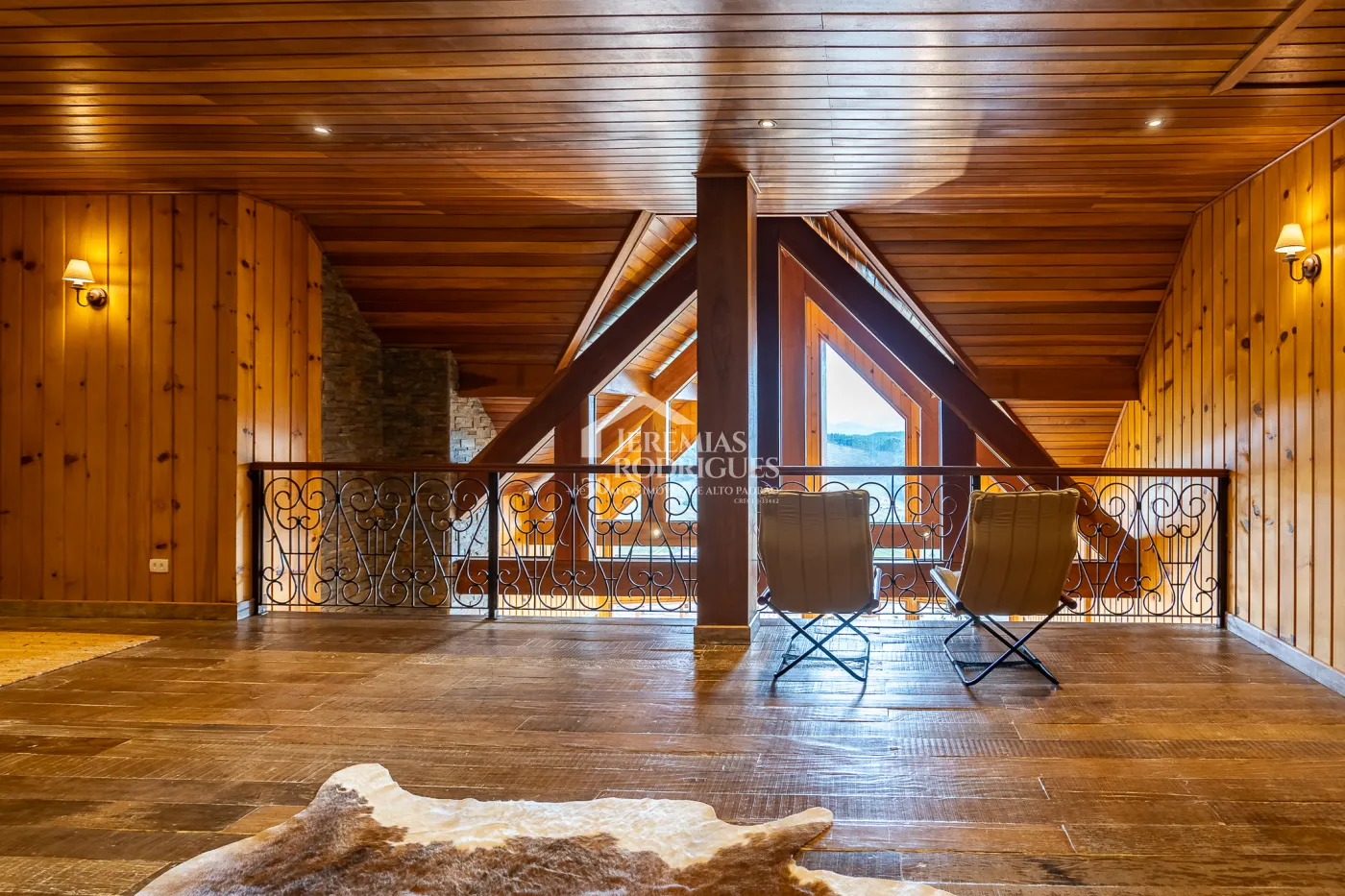 Fazenda com 2.904.000 m² - Sapucaí-Mirim - MG