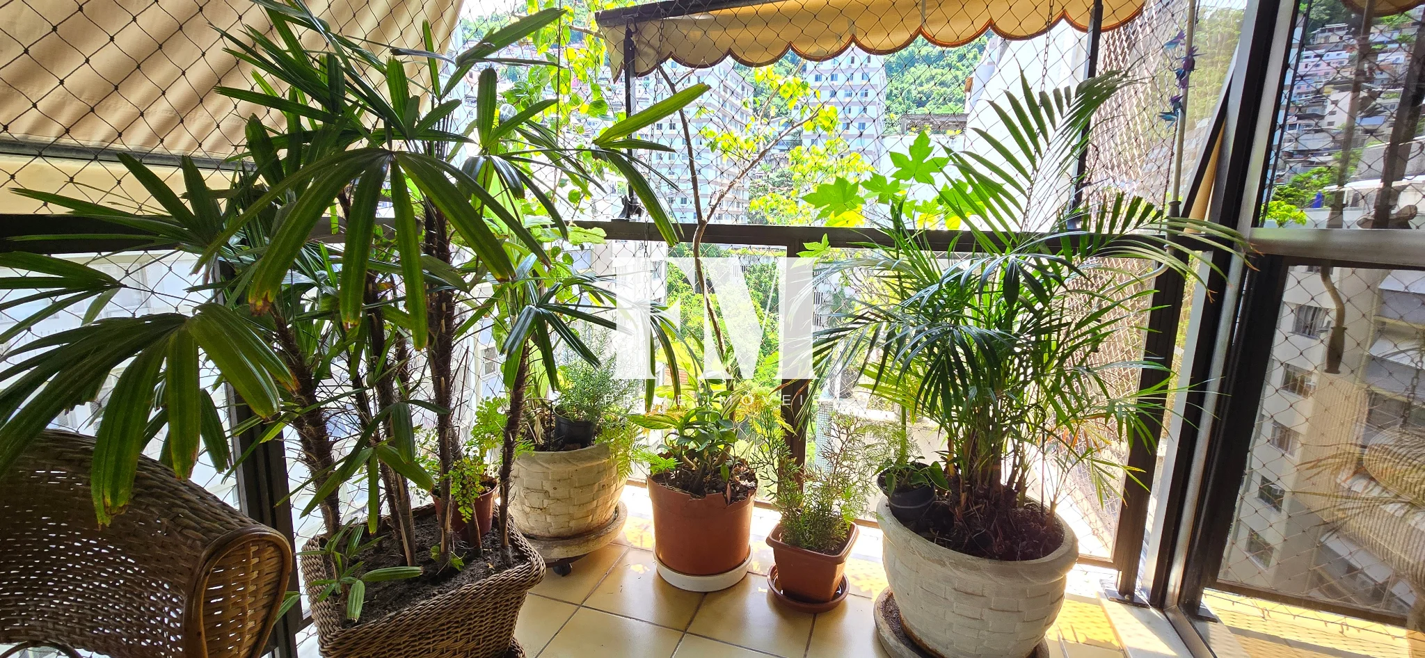 Apartamento à venda, Rua santa Clara, junto ao Bairro Peixoto, Copacabana! Aproximadamente 162m², V - foto 2