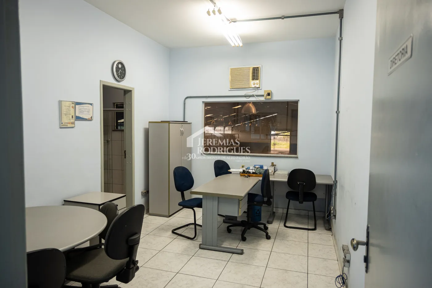 Área disponível para venda em Guaratinguetá.