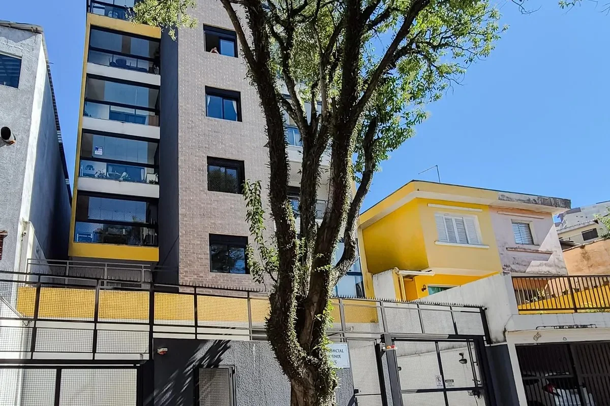 Oportunidade no Centro de SBC: Apartamento Moderno de 74m², 2 Suítes, Varanda Gourmet e 2 Vagas Livres – Abaixo do Valor de Avaliação!