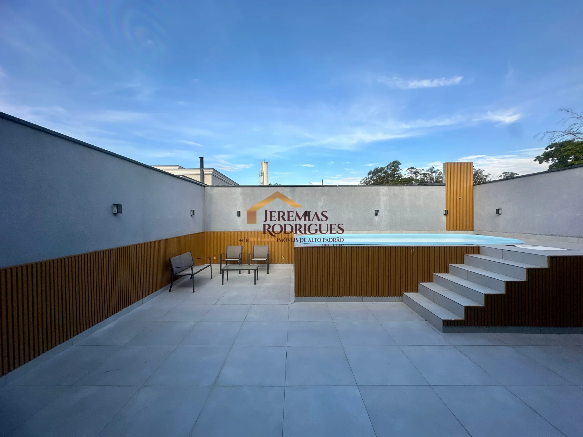 Casa para venda e locação no Condomínio Residencial Verdes Vales em Taubaté/SP.