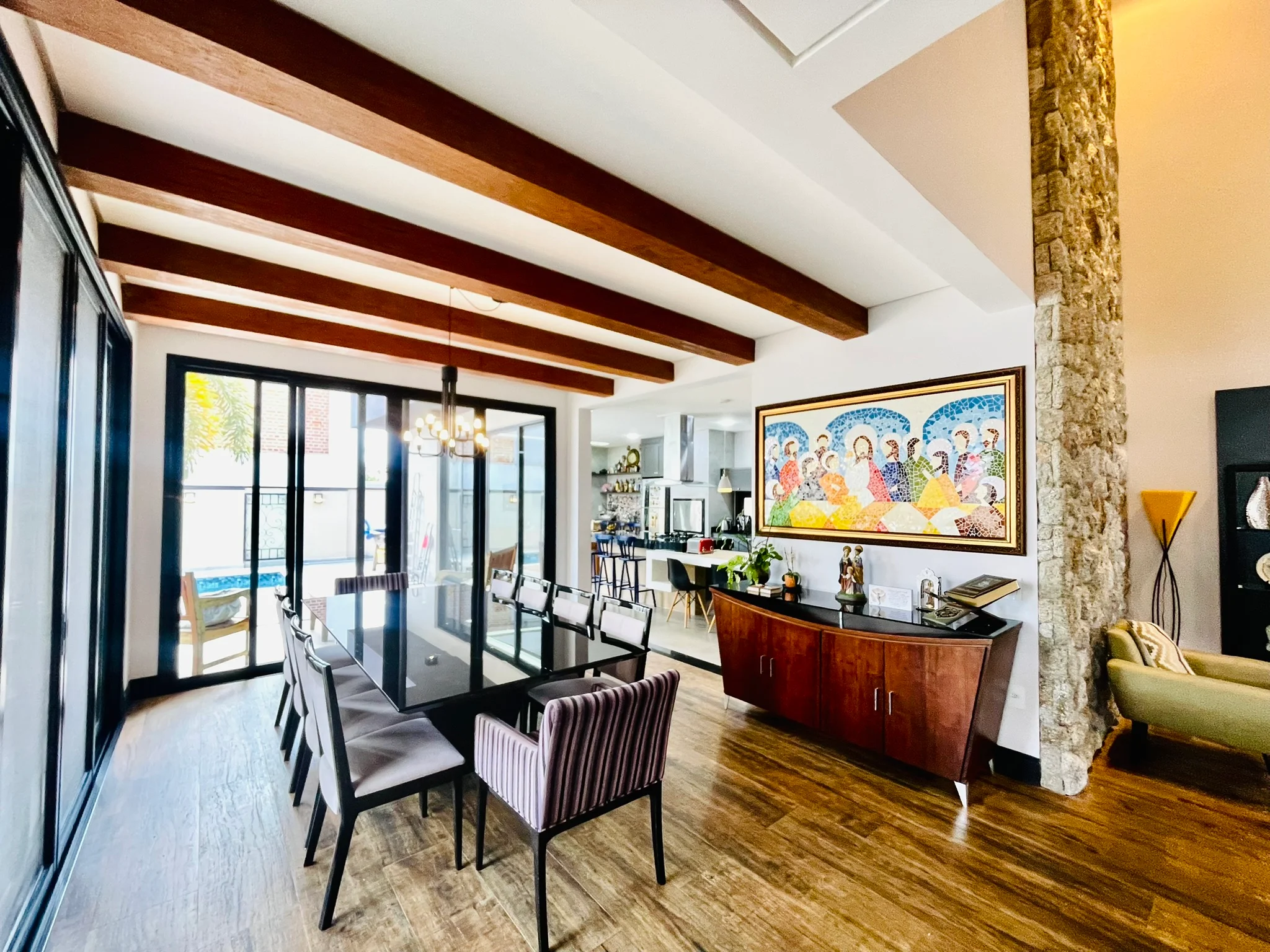 Casa à venda no Condomínio Terras de San Marco em Taubaté/SP.