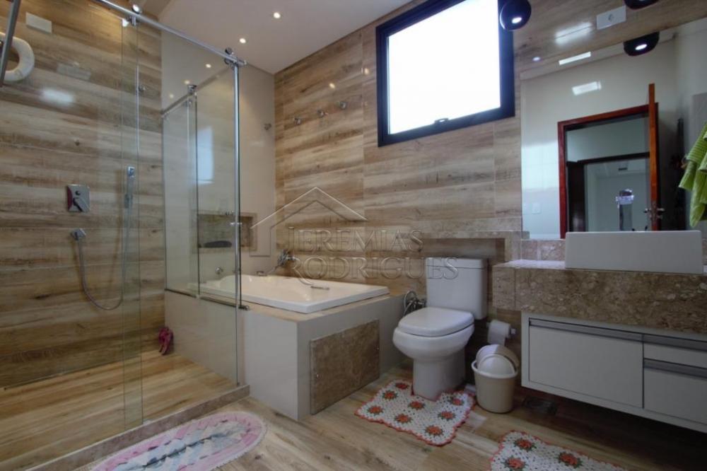 Casa à venda no Condomínio Reserva Bonsucesso em Pindamonhangaba/SP