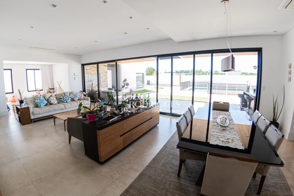 Casa com 4 suítes, 529,3 m² - Condomínio Colonial Village II - Pindamonhangaba/SP
