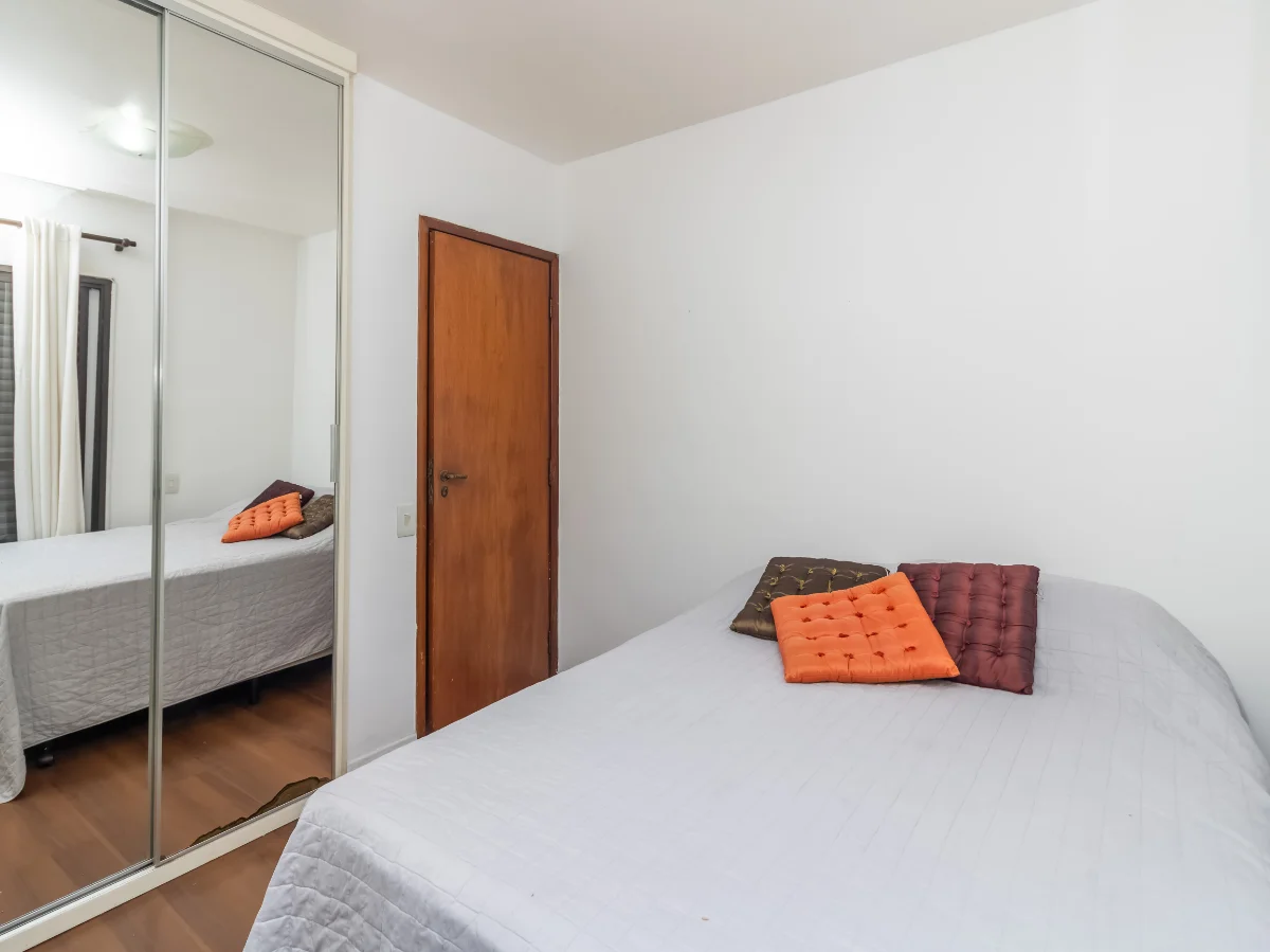 Apartamento 98 m² | 3 dormitórios | 950 m do metrô Praça da Árvore